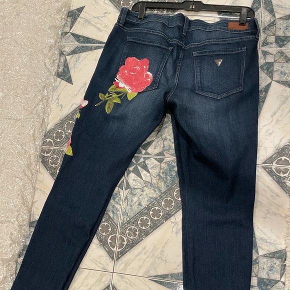 New - Picture 2 of 3